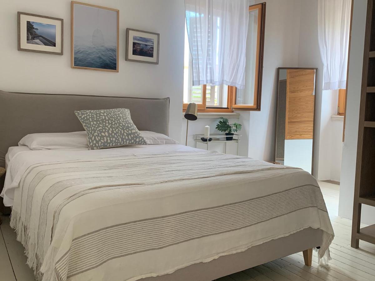 Hvar Luxury Villa And Pool With View In Heart Of Stari Grad 스타리 그라드 외부 사진